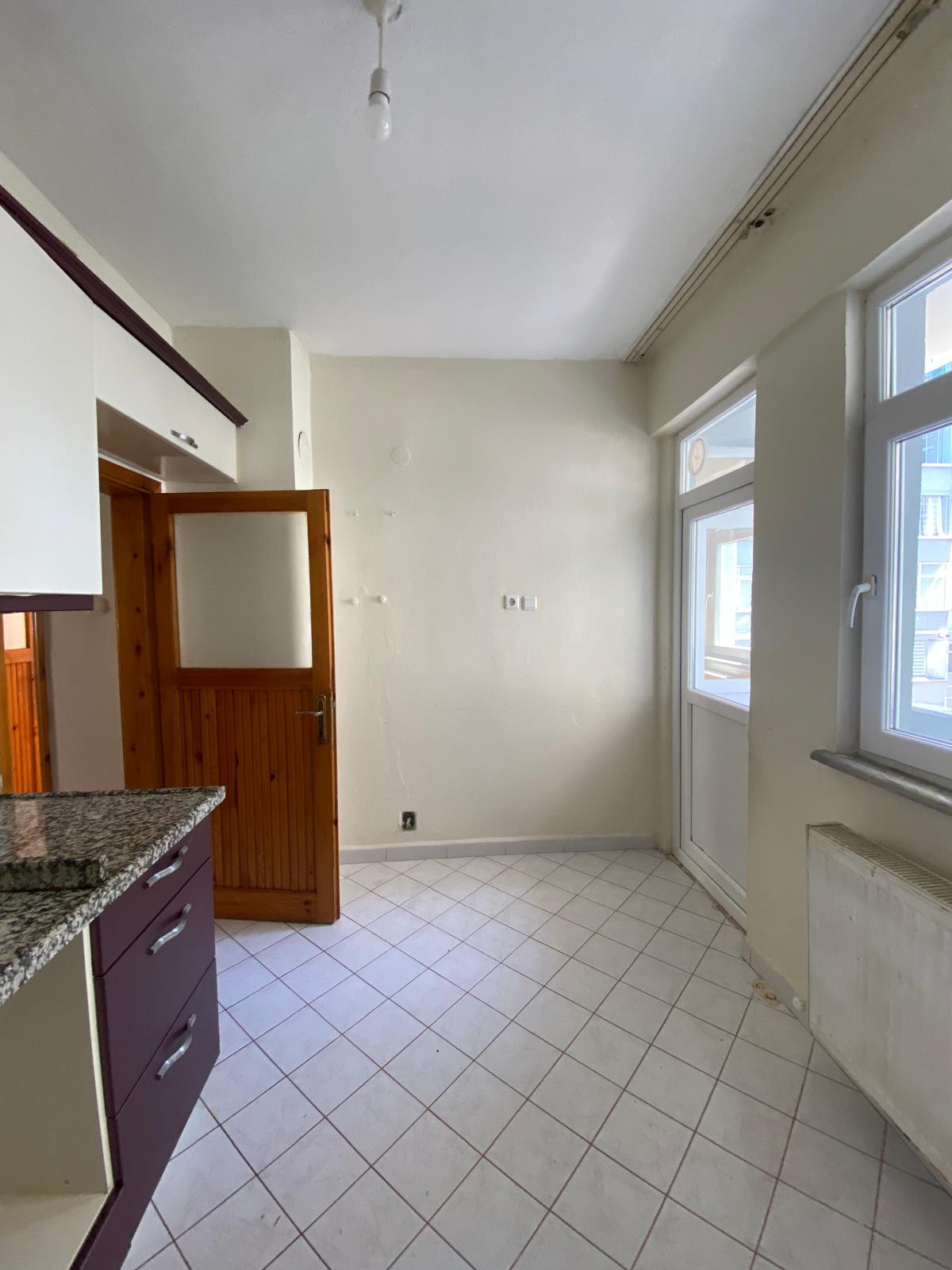 MABEL GAYRİMENKUL / GURBETÇİLER SİTESİNDE KİRALIK 3+1 DAİRE